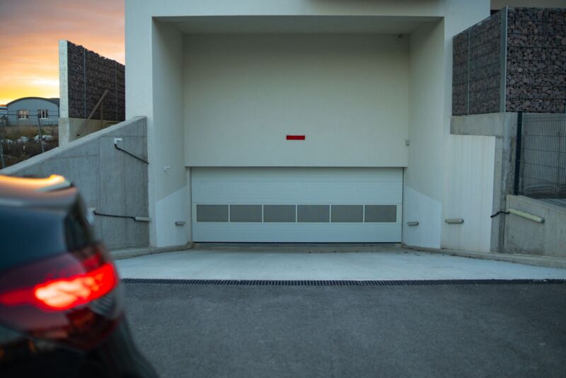 Brána do hromadnej garáže